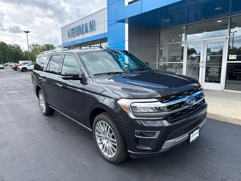 Used 2024 Ford Expedition Max Limited AWD/4WD image 1