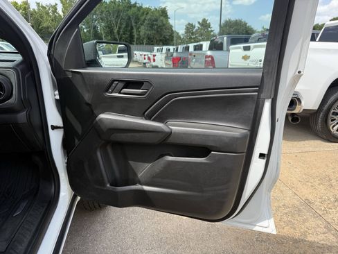 Used 2024 Chevrolet Colorado Trail Boss AWD/4WD image 11