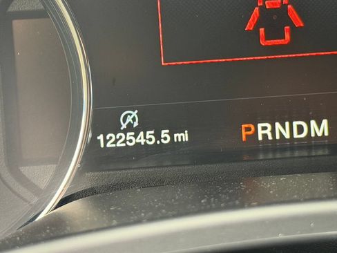 Used 2018 Ford F150 Lariat AWD/4WD image 5