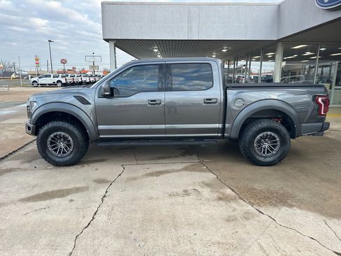 Used 2019 Ford F150 Raptor w/ Equipment Group 802A Luxury image 2