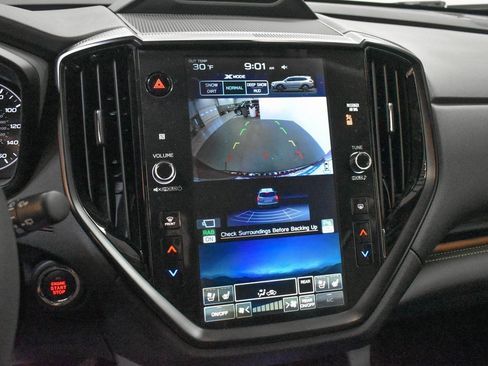 Used 2025 Subaru Ascent Bronze Edition image 15