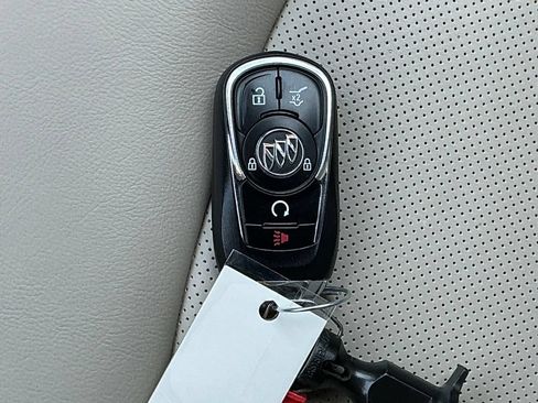 Used 2019 Buick Enclave Essence w/ Trailering Package, 5000 lbs. FWD image 34