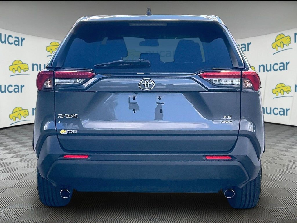 Used 2025 Toyota RAV4 LE AWD/4WD image 5
