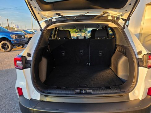 Used 2025 Ford Escape Active image 11