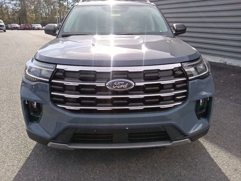 New 2026 Ford Explorer Active w/ Active Comfort Package RWD image 8