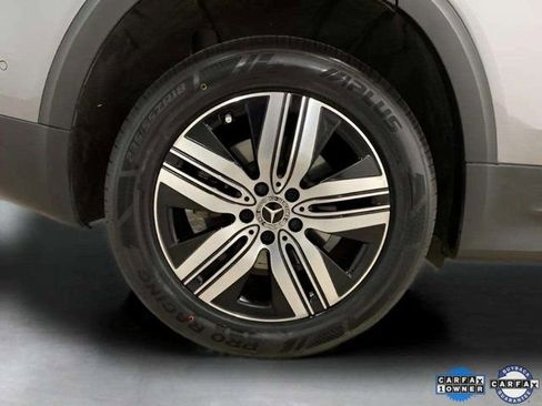 Used 2023 Mercedes-Benz EQB 300 4MATIC w/ Pinnacle Package image 31