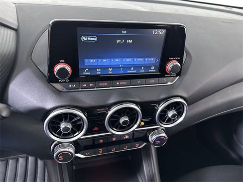 Used 2025 Nissan Sentra S image 13