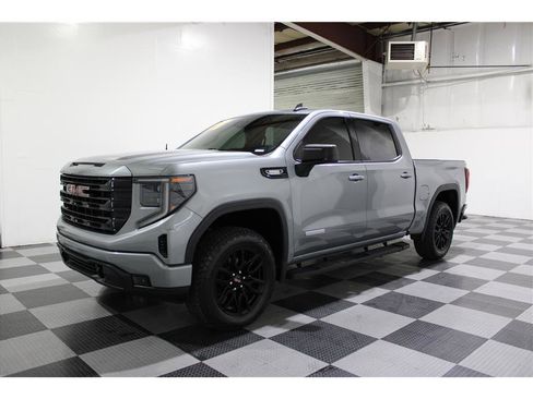 Used 2023 GMC Sierra 1500 Elevation w/ X31 Off-Road Package image 7