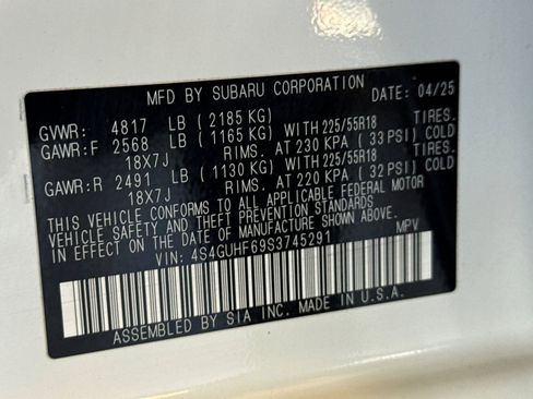 Certified 2025 Subaru Crosstrek 2.5i Sport w/ Crosstrek Mirror Package image 27