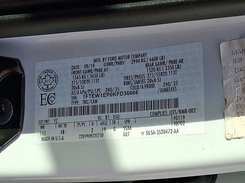 Certified 2019 Ford F150 XLT w/ Equipment Group 302A Luxury image 25