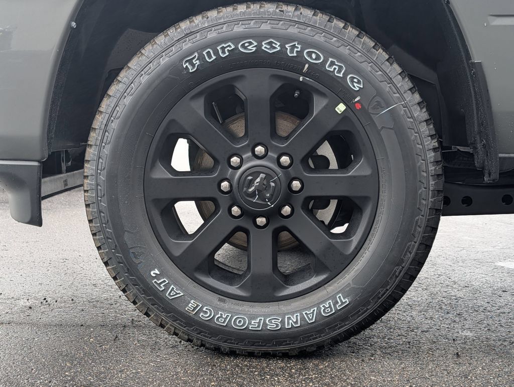 New 2026 RAM 2500 Big Horn AWD/4WD image 4