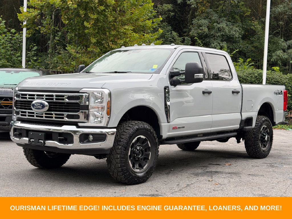 Used 2025 Ford F350 XLT w/ Tremor Off-Road Package AWD/4WD image 3