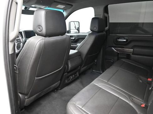 Used 2023 Chevrolet Silverado 2500 LTZ AWD/4WD image 10