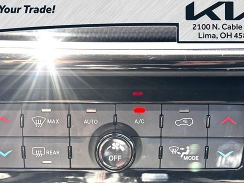 Used 2025 Jeep Compass Trailhawk AWD/4WD image 6