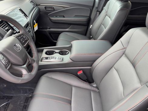 New 2025 Honda Ridgeline TrailSport+ image 18
