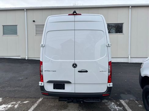 New 2026 Mercedes-Benz Sprinter 144 Cargo image 4