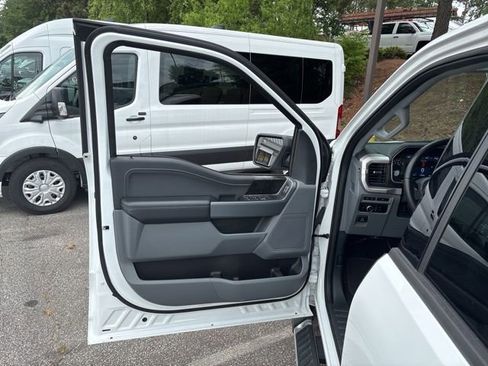 Used 2023 Ford F150 XLT w/ Equipment Group 302A High RWD image 7
