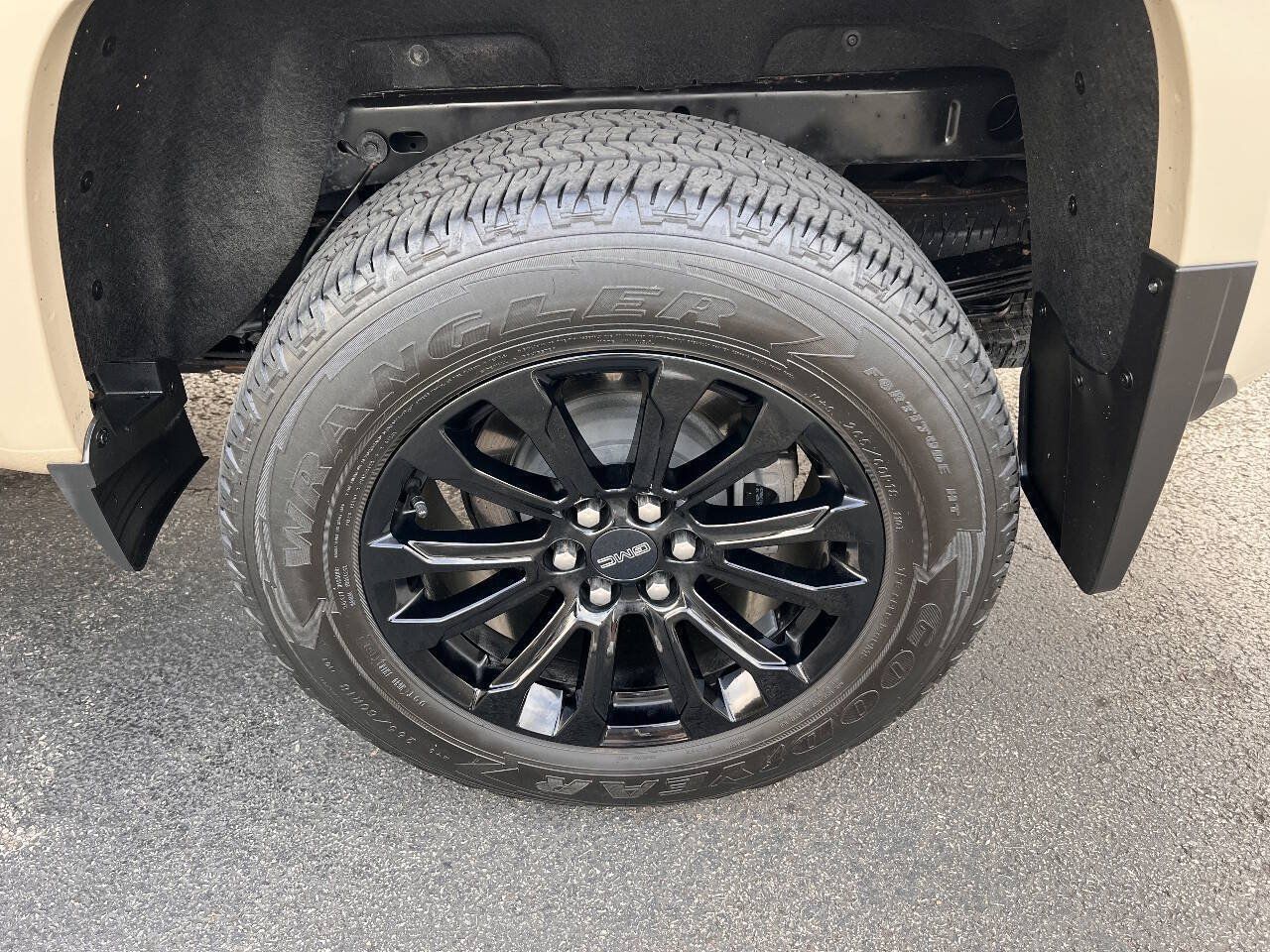 Used 2021 GMC Canyon Elevation w/ Trailering Package AWD/4WD image 6
