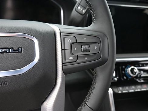 New 2025 GMC Sierra 2500 Denali w/ Denali Reserve Package image 32