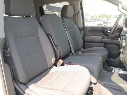 Certified 2022 Chevrolet Silverado 2500 Custom w/ Custom Convenience Package AWD/4WD image 29