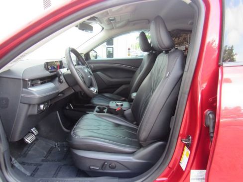 Used 2021 Ford Mustang Mach-E Select w/ Comfort/Technology Package image 15