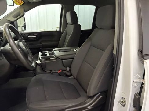 Used 2022 Chevrolet Silverado 2500 Custom w/ Custom Value Package AWD/4WD image 32