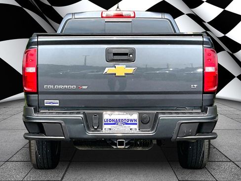 Used 2017 Chevrolet Colorado LT w/ LT Convenience Package AWD/4WD image 4