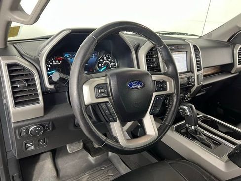 Used 2019 Ford F150 Lariat w/ FX4 Off-Road Package image 9