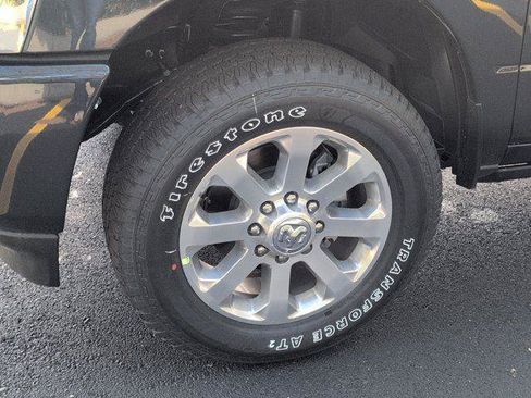 New 2026 RAM 2500 Laramie AWD/4WD image 11