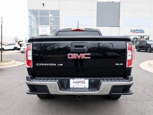 Used 2020 GMC Canyon SLE image 17