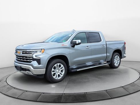 Used 2024 Chevrolet Silverado 1500 LTZ w/ Z71 Off-Road Package AWD/4WD image 3