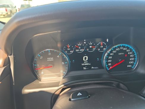 Used 2017 Chevrolet Tahoe LT image 25