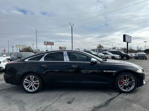 Used 2013 Jaguar XJ image 5