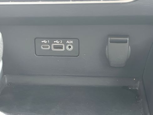 Used 2025 Nissan Altima 2.5 SV FWD image 28
