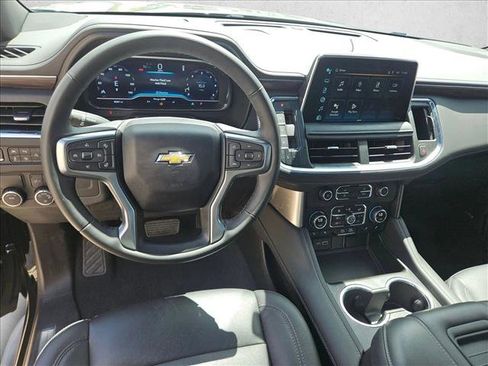 Used 2023 Chevrolet Tahoe LT w/ Luxury Package RWD image 18