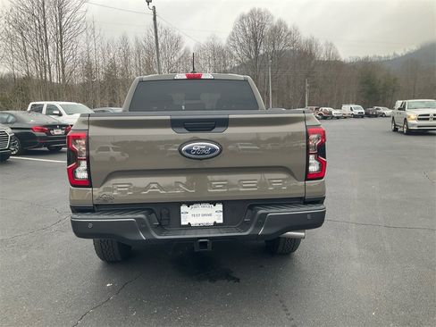 New 2025 Ford Ranger XLT w/ FX4 Off-Road Package image 6