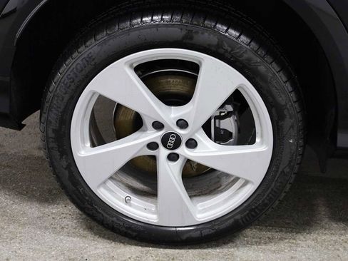 New 2025 Audi Q5 Premium Plus image 35