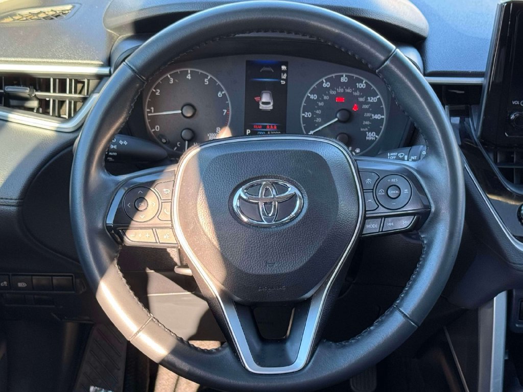 Used 2024 Toyota Corolla Cross LE w/ Moonroof Package AWD/4WD image 9