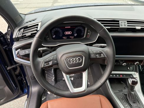 Used 2023 Audi Q3 2.0T Premium Plus w/ Premium Plus Package AWD/4WD image 26