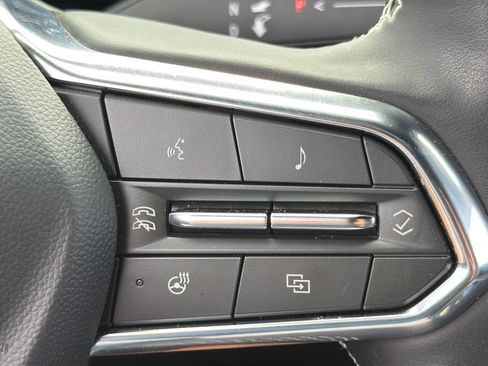 Used 2025 Chevrolet Equinox EV LT w/ Convenience Package FWD image 22