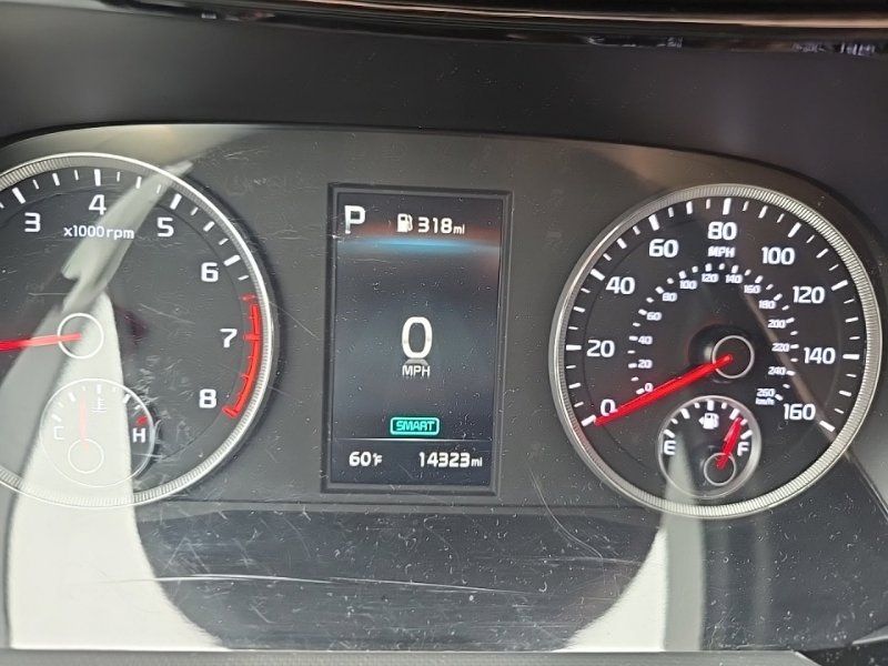 Used 2024 Kia K5 GT-Line AWD/4WD image 12