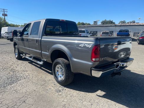 Used 2004 Ford F250 XLT AWD/4WD image 3