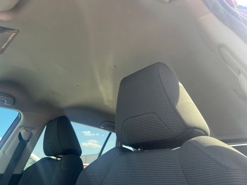 Used 2023 Toyota RAV4 LE FWD image 9
