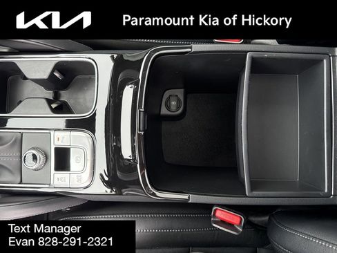 Used 2025 Kia Telluride EX image 33