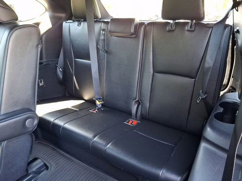 Used 2021 Toyota Highlander XSE AWD/4WD image 11
