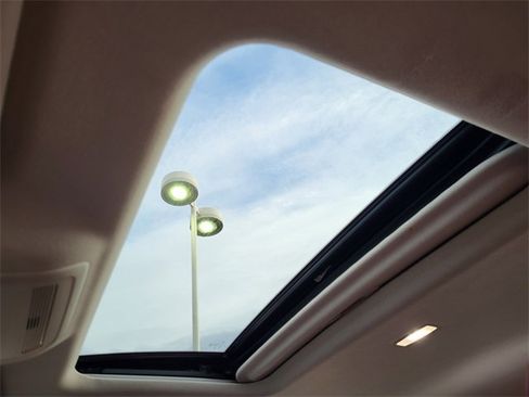 Used 2024 MAZDA MAZDA3 s image 16