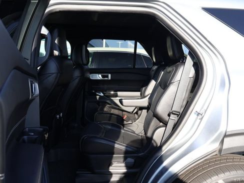 Used 2023 Ford Explorer ST w/ Equipment Group 401A AWD/4WD image 35