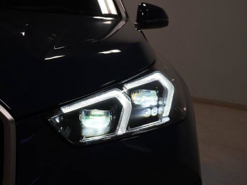 New 2027 BMW X1 xDrive28i AWD/4WD image 33