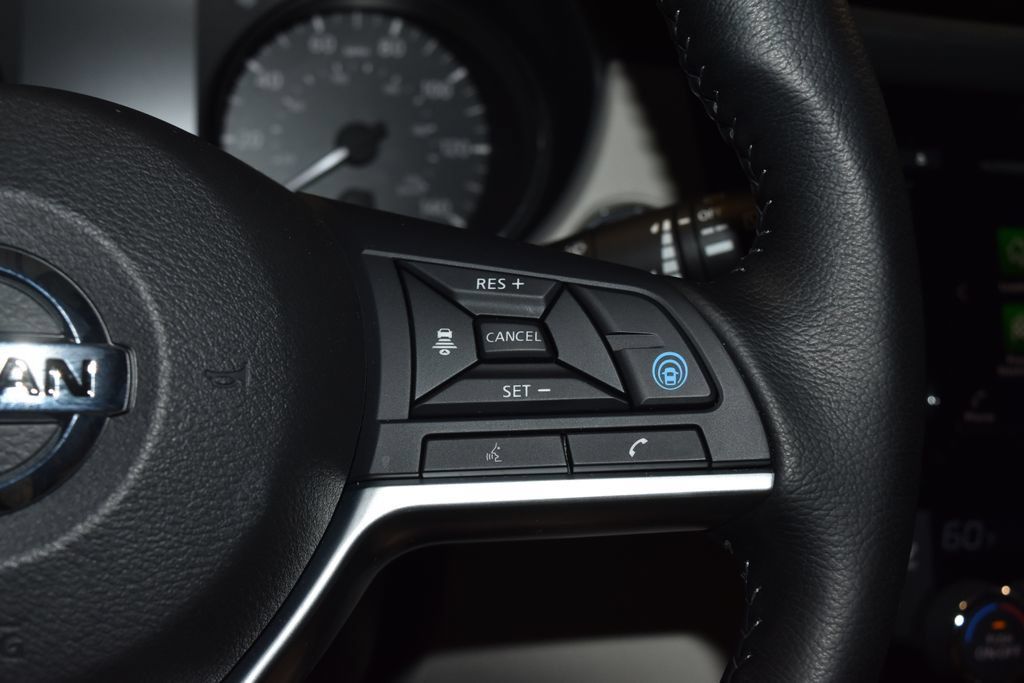 Certified 2022 Nissan Rogue Sport SL AWD/4WD image 8