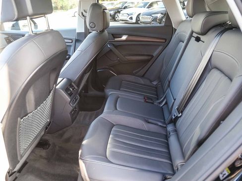 Certified 2023 Audi Q5 2.0T Premium w/ Convenience Package image 21